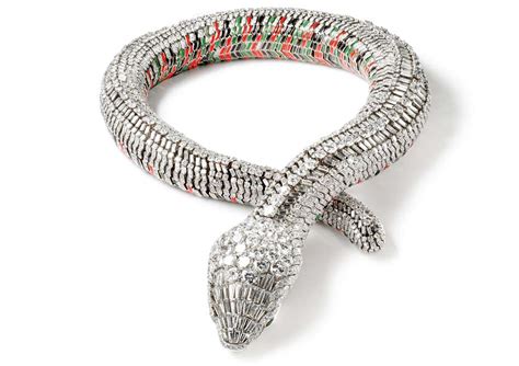 collier serpent cartier prix|cartier snake necklace.